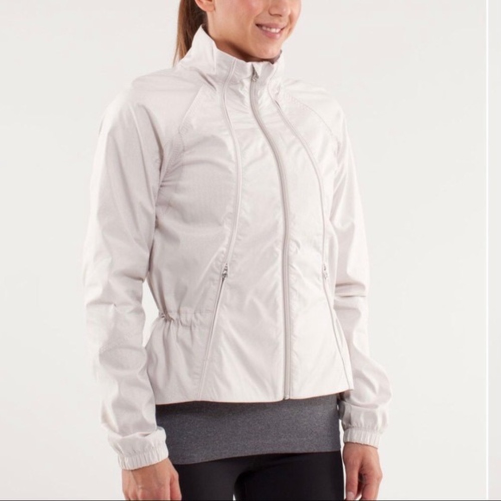 Lululemon Run Travel To Track Dune Shimmer Jacket Sz 4